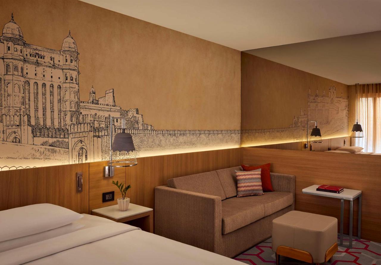 Hyatt Place Jaipur Malviya Nagar 외부 사진 A room at the hotel