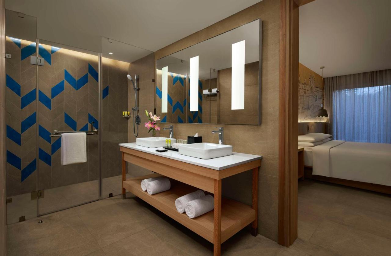 Hyatt Place Jaipur Malviya Nagar 외부 사진 Bathroom